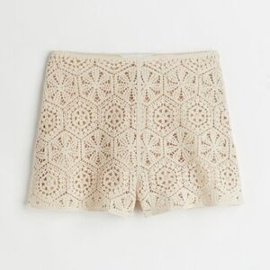 H&M Cream Crochet Knit High Rise Shorts Womens Small